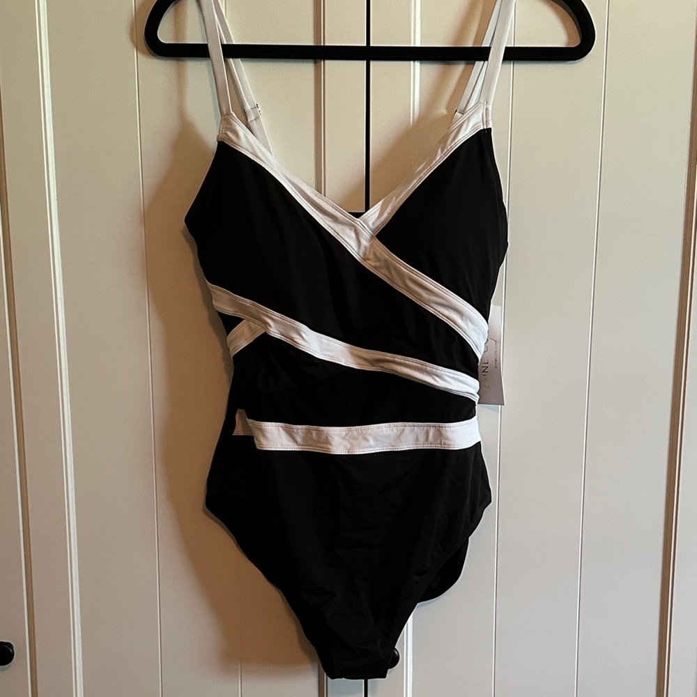 NWT - Anne Cole Women's One Piece Swim Suit
